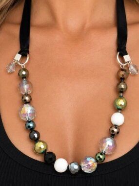 Beaded Necklace by Premier Designs